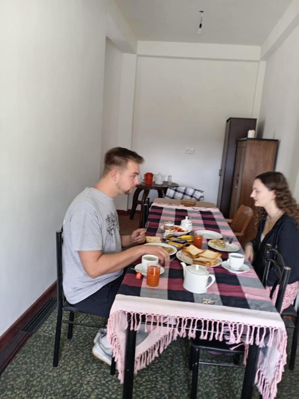 Frosty Heaven Guest House Νουβάρα Ελίγια Εξωτερικό φωτογραφία